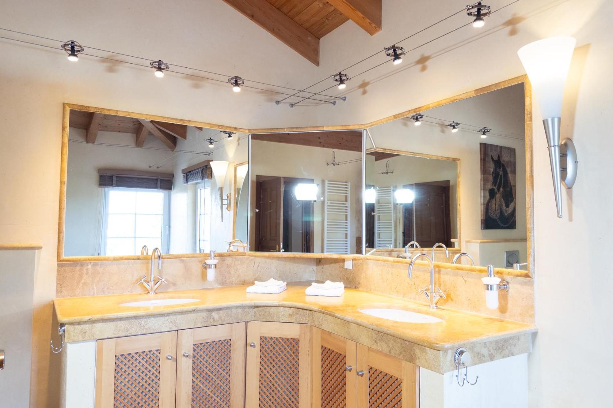 Vila Relaxmountain B&B Сан-Бартоломеу-де-Месінеш Екстер'єр фото